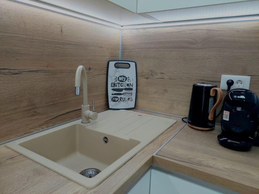 Valux Apartman Pula Bagian luar foto